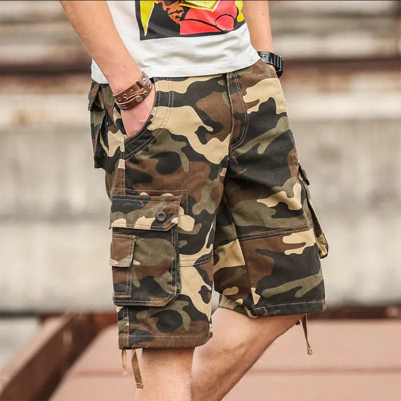 Men's Loose Fit Camouflage Cargo Shorts with Pockets